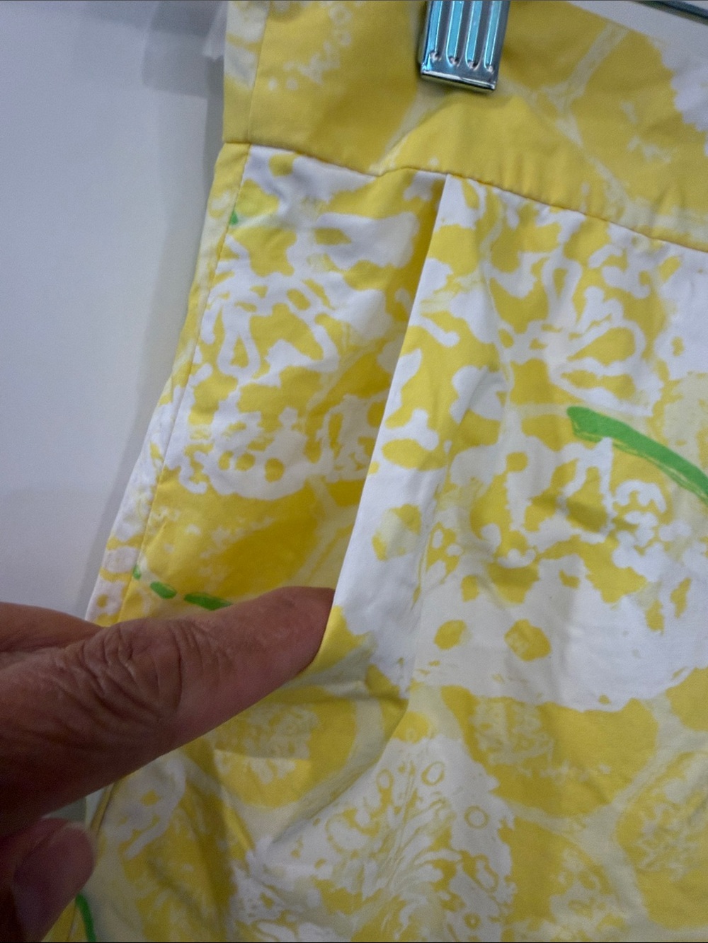 Lilly Pulitzer Yellow & Lime Floral Mini Skirt Size 4 - Picture 2 of 8